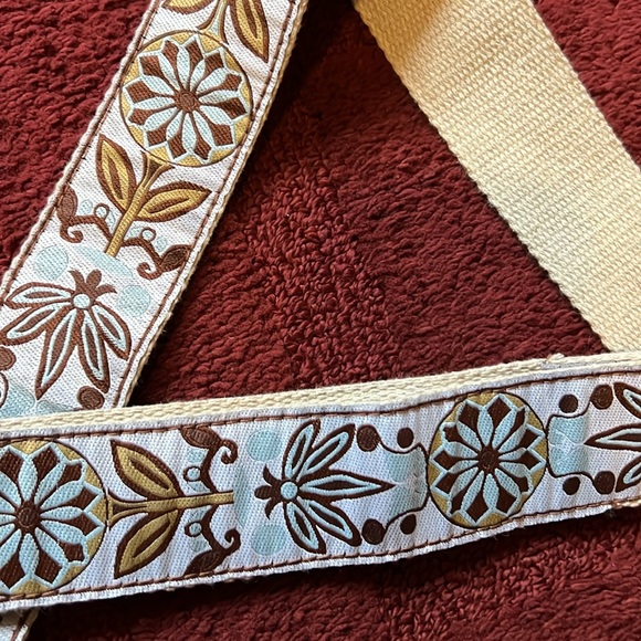 Art Tribute Adjustable Strap for Bag or Camera - Picture 2 of 4